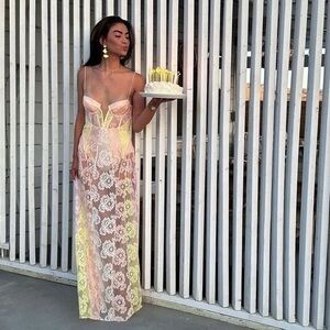 MSRP $359 For Love & Lemons Blossom Maxi Dress Size M